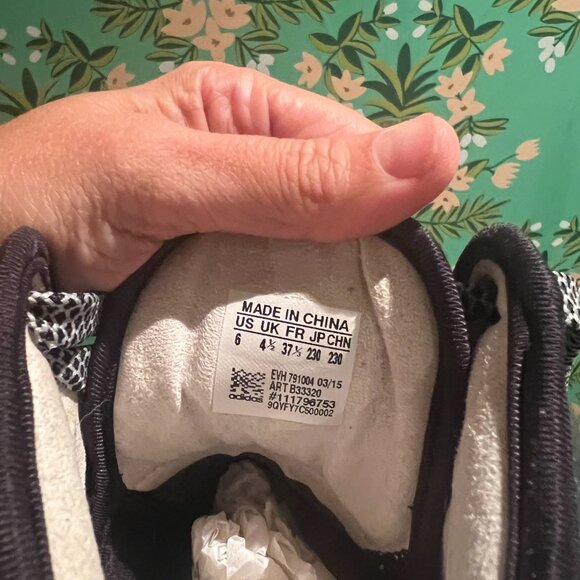 Adidas - Stella McCartney - Black Training Shoes - Picture 5 of 5